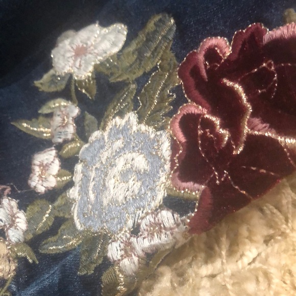 Jeans - Picture 7 of 8